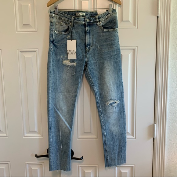 Ripped skinny jeans - Picture 4 of 9